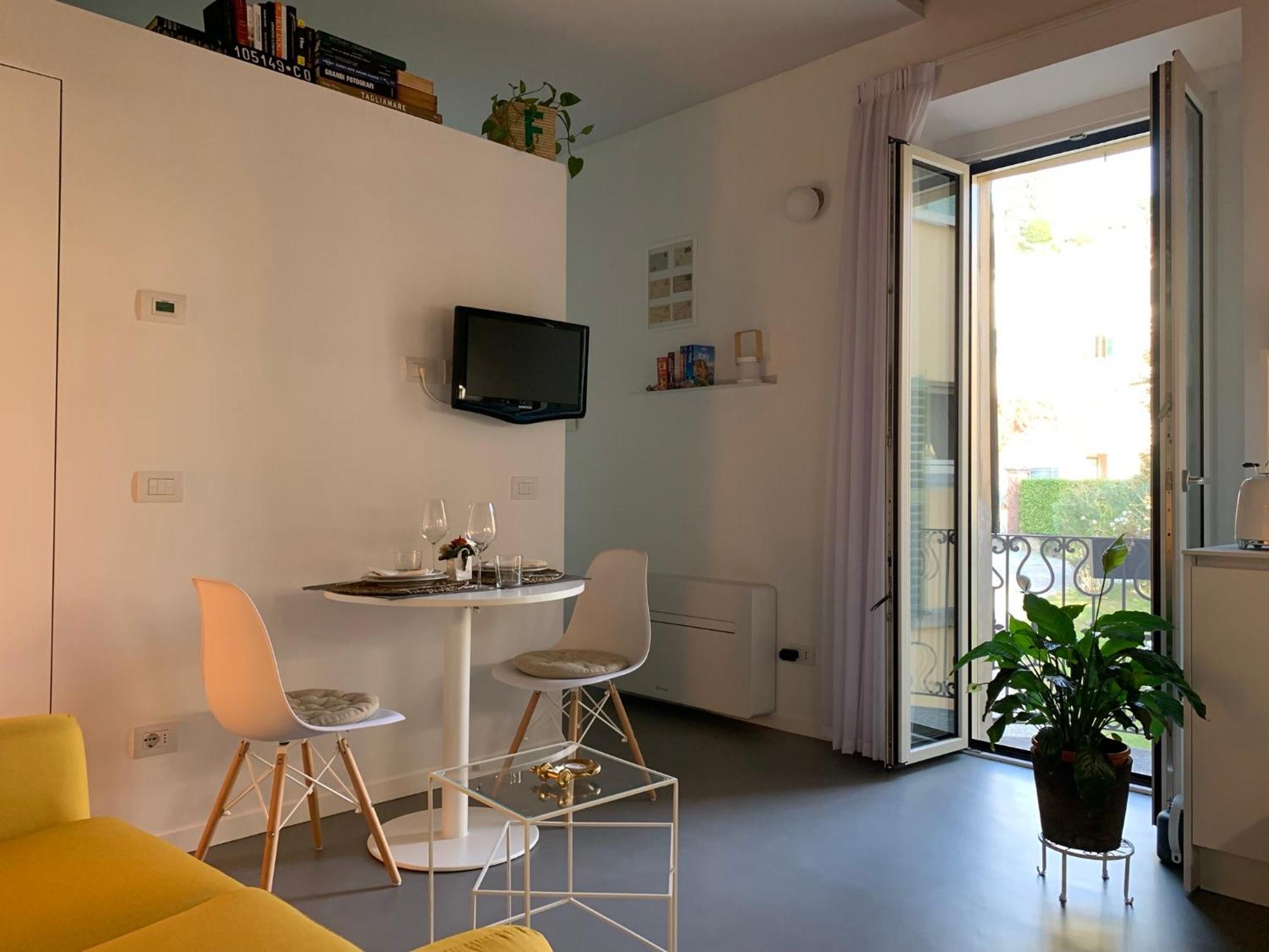Villa Paola - Holiday Apartment - Menaggio, Lago Di Como Exterior photo